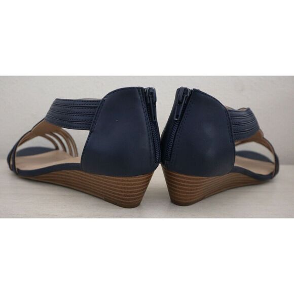 Charter Club Women's Sz 8 M Navy Ginifur 2 Faux Leather Strappy Wedge Sandals - Picture 10 of 11